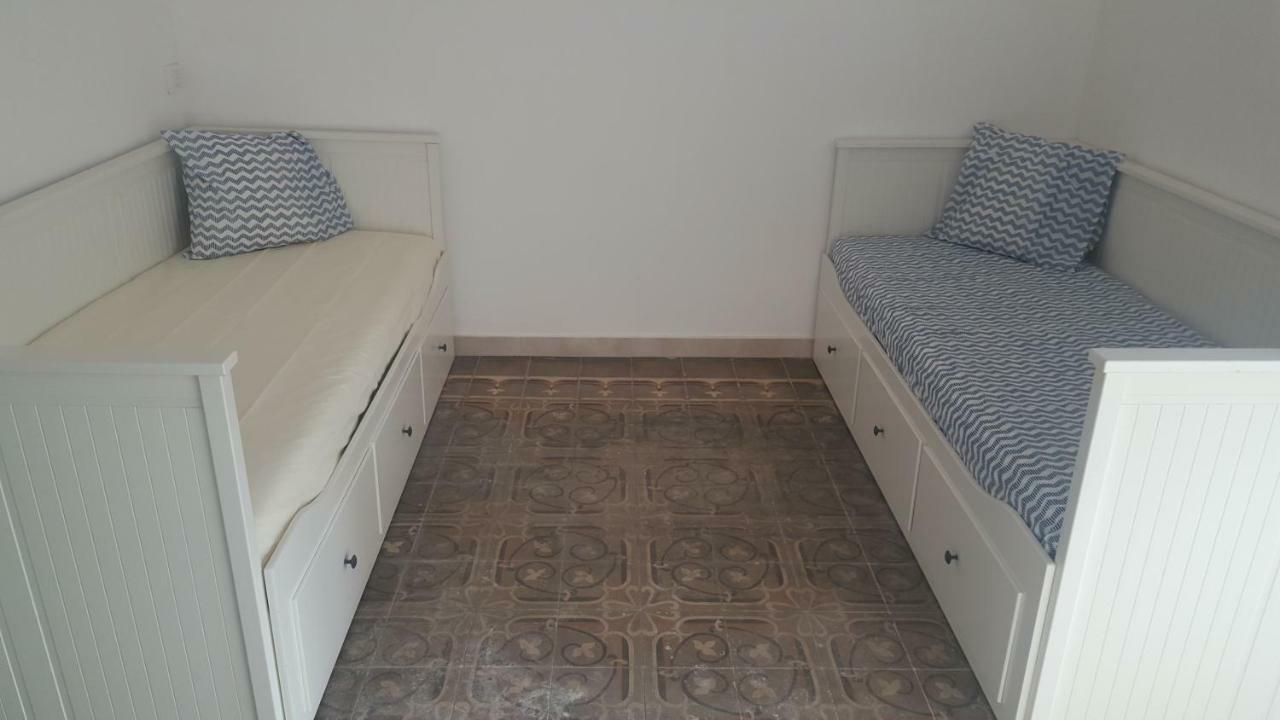 Oyo Guest House Ruzafa Валенсия Екстериор снимка